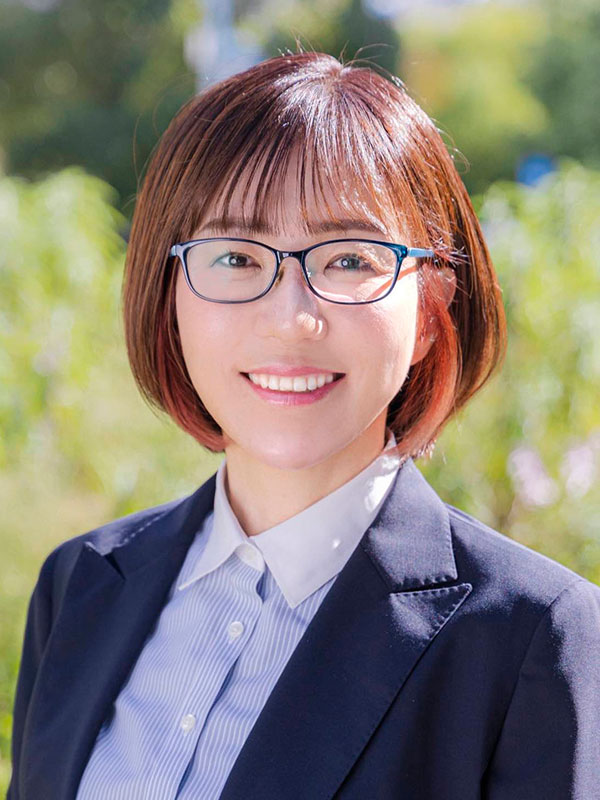 新谷奈津子教授